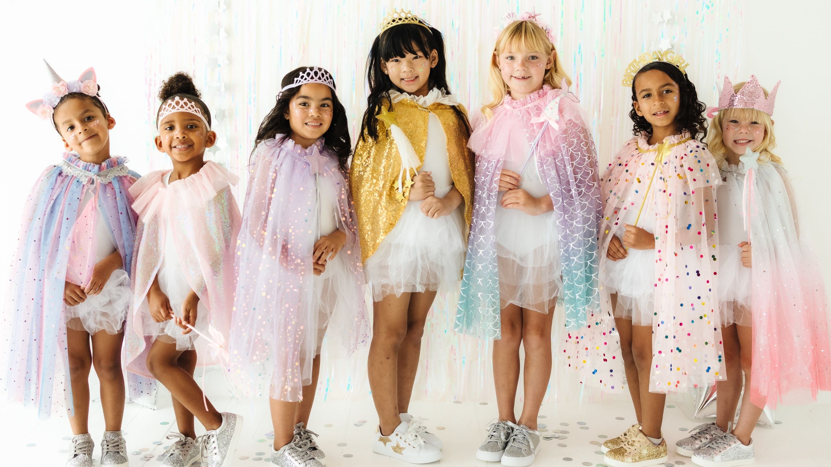 DRESS UP