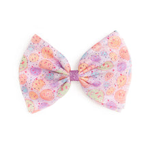 Load image into Gallery viewer, Smiley Face Tulle Bow Clip