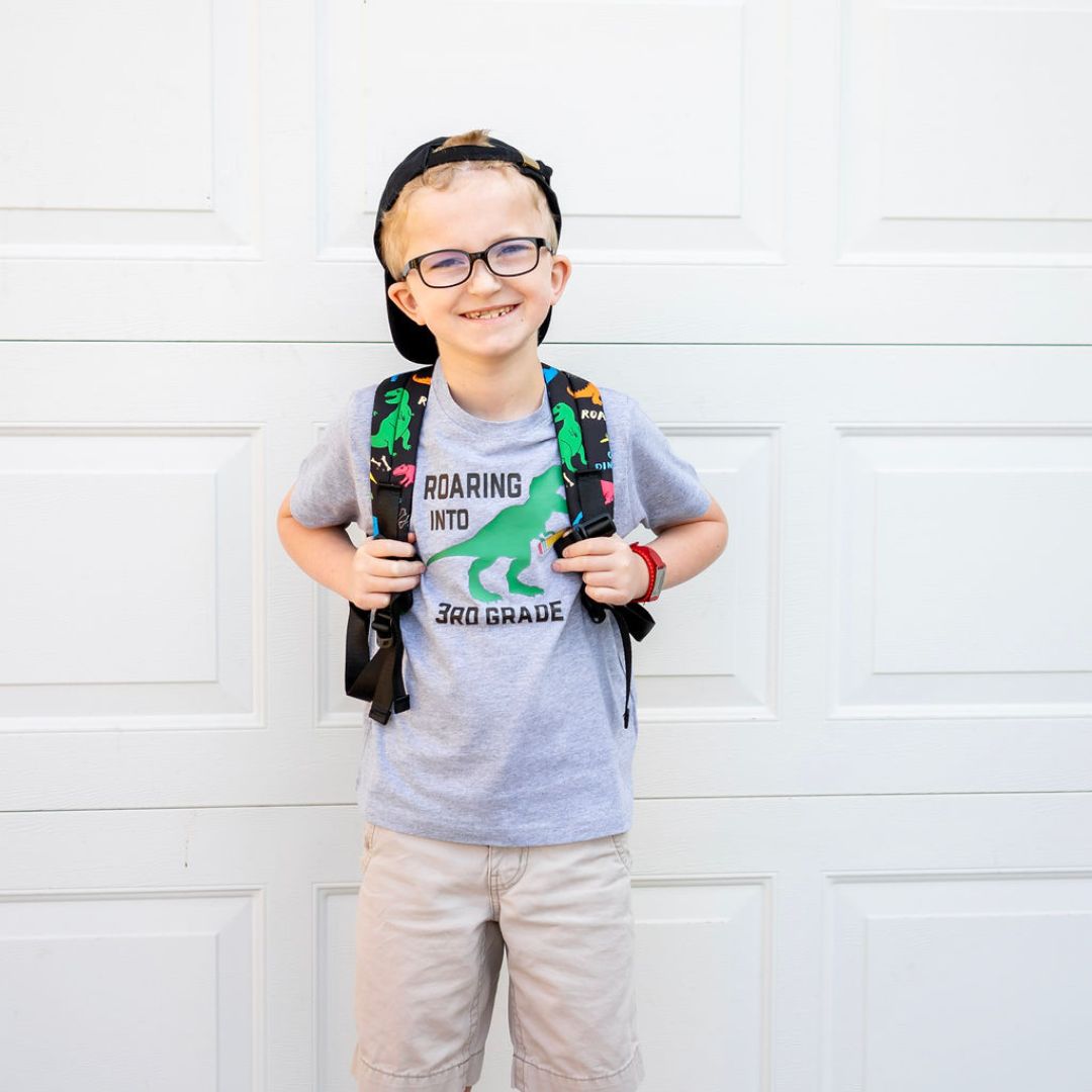 Roaring Into Third Grade Short Sleeve T-Shirt - Gray
