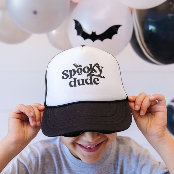 Spooky Dude Halloween Trucker Hat - Black/White