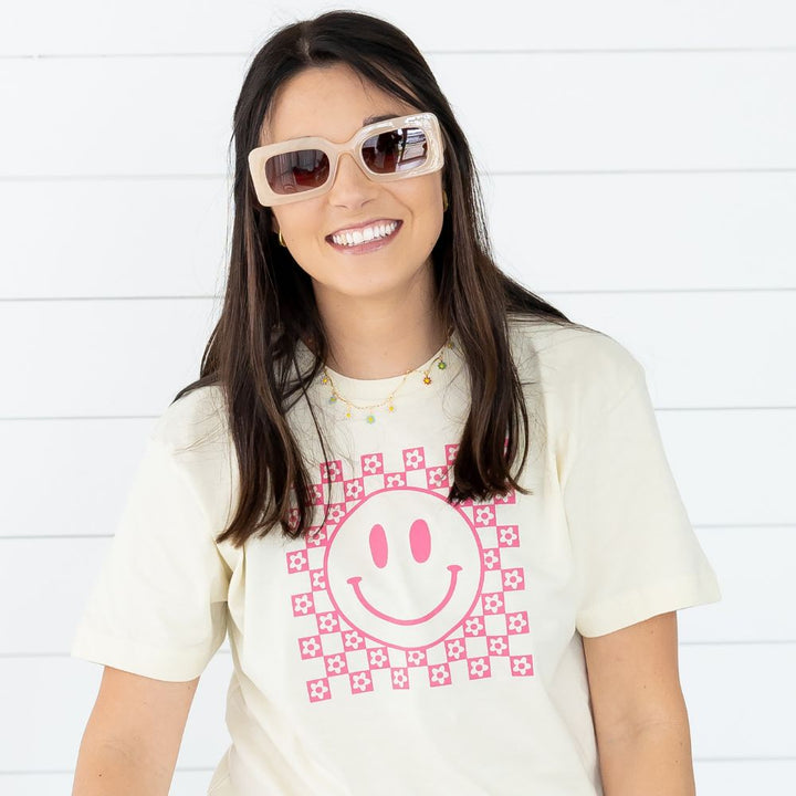 Pink Smiley Checker Adult Short Sleeve T-Shirt - Natural