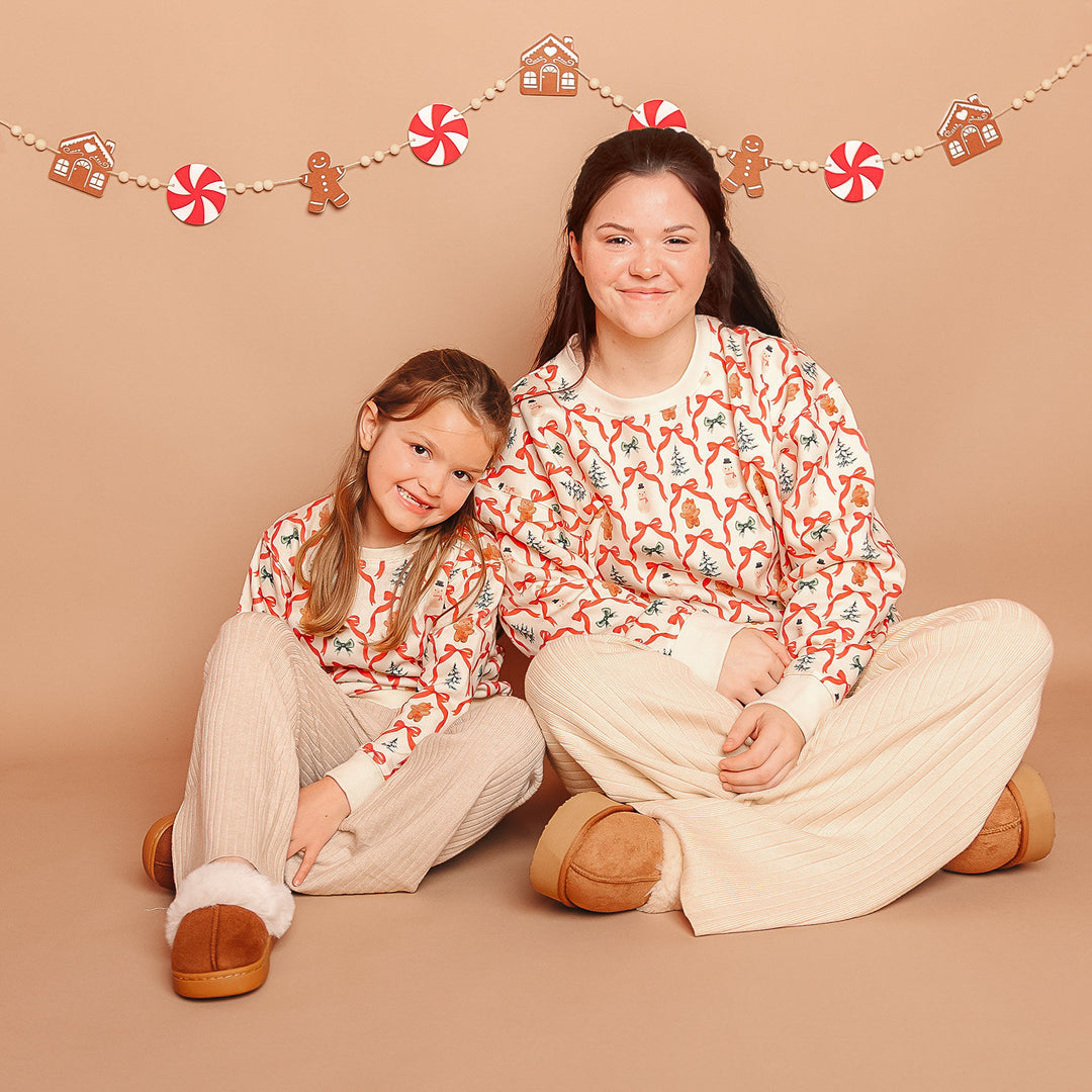 Christmas Cutie Sweatshirt - Natural