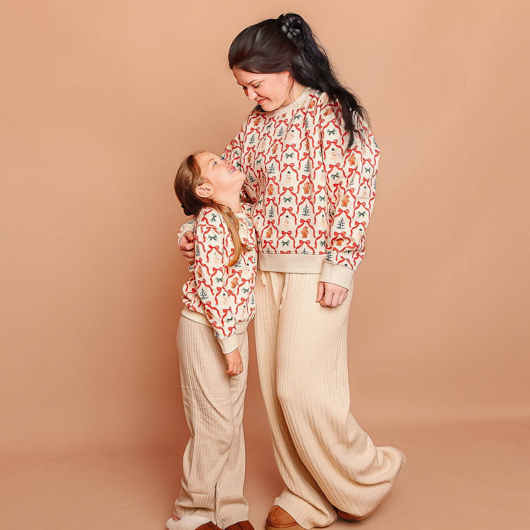 Christmas Cutie Women's Sweatshirt - Natural