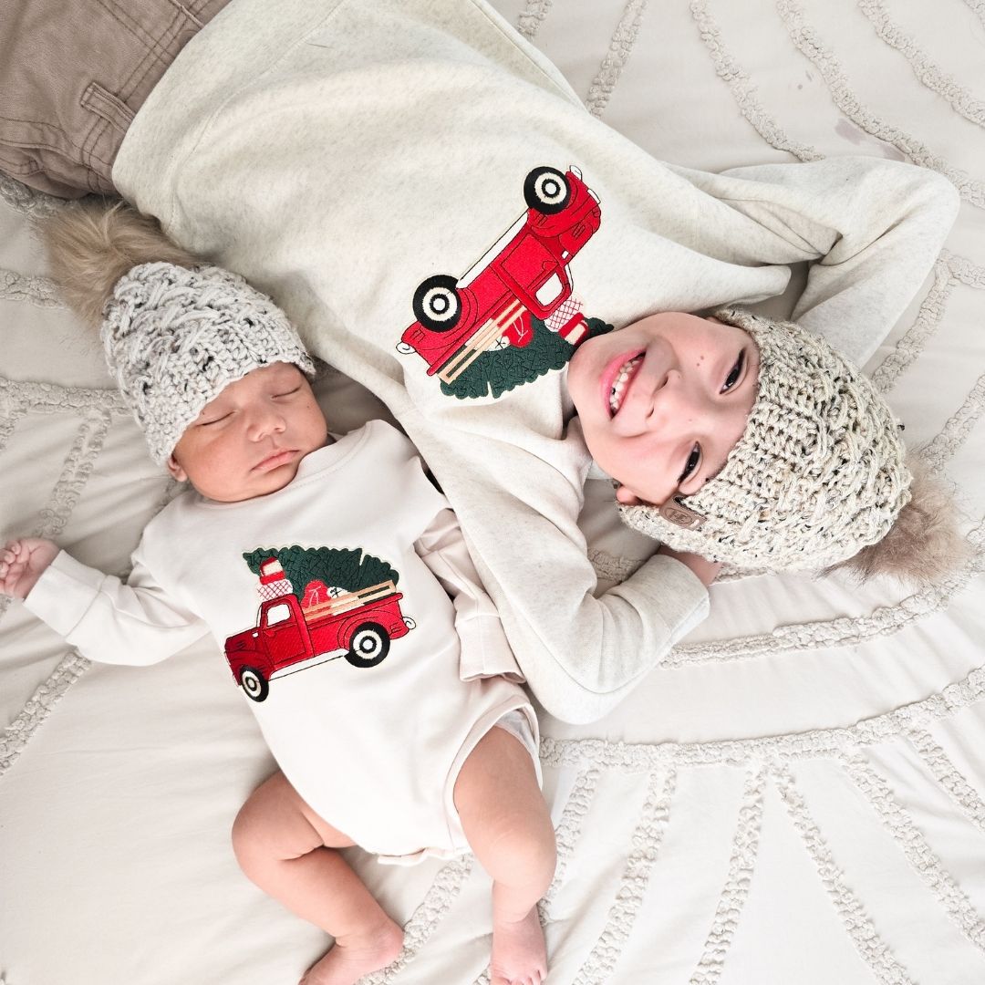 Christmas Truck Patch Sweatshirt - Natural