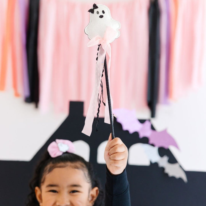 Coquette Ghost Halloween Wand