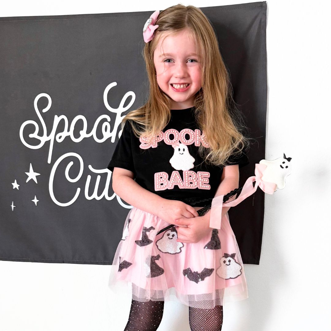 Spooky Babe Patch Halloween Short Sleeve T-Shirt - Black