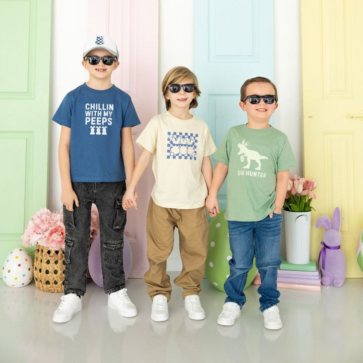 Chillin With My Peeps Easter Short Sleeve T-Shirt - Indigo