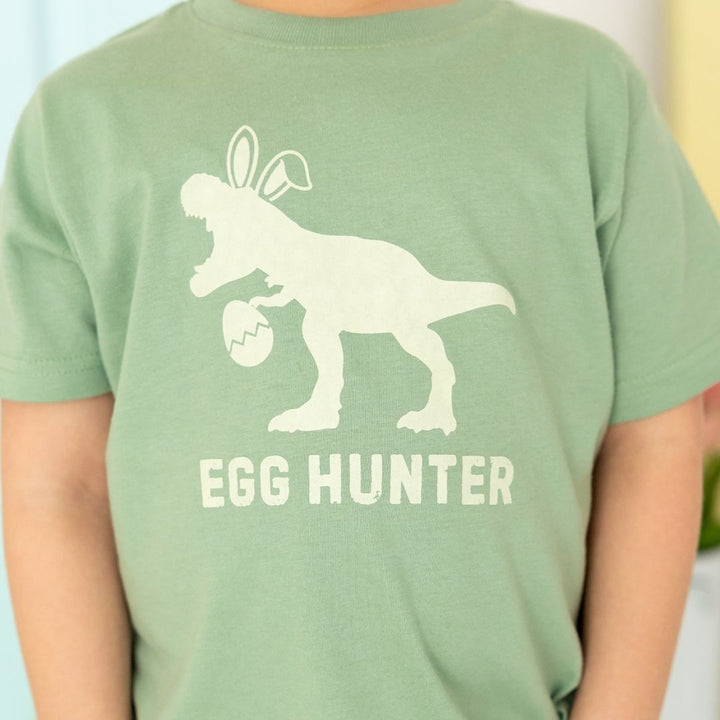Egg Hunter Easter Short Sleeve T-Shirt - Sage