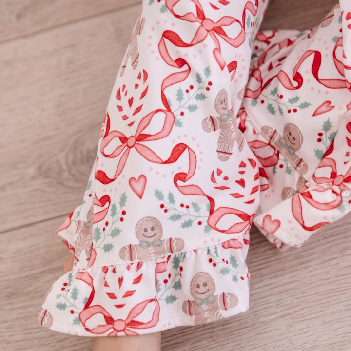 Gingerbread Trellis Christmas Two-Piece Set