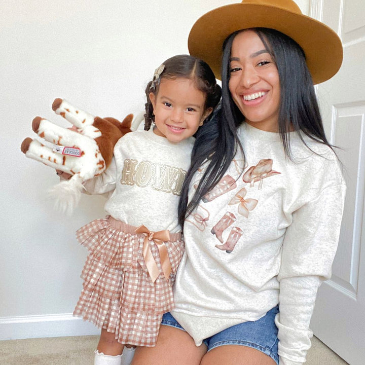 Howdy Patch Sweatshirt - Natural