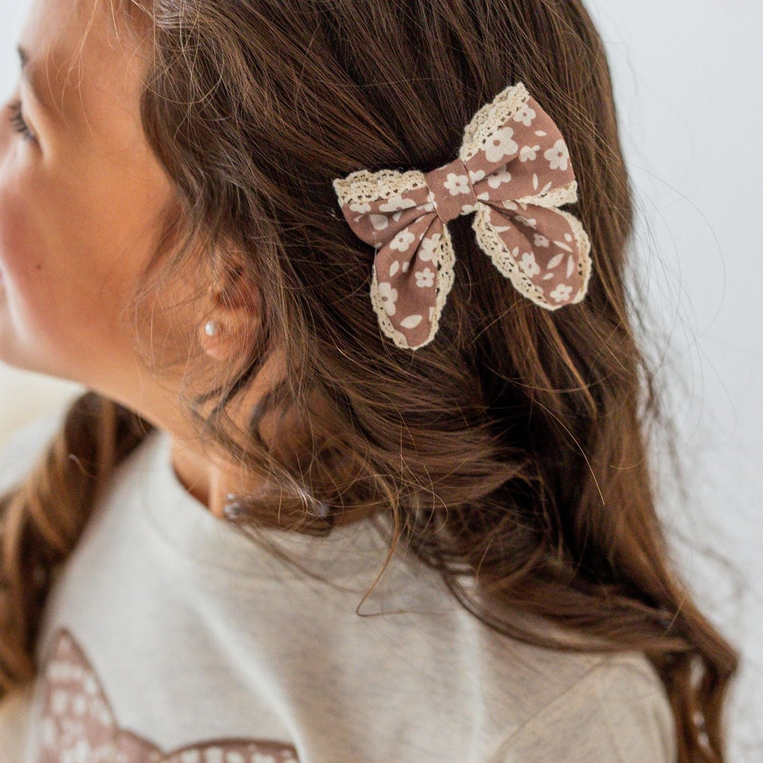 Mocha Floral Lace Bow Clip Set