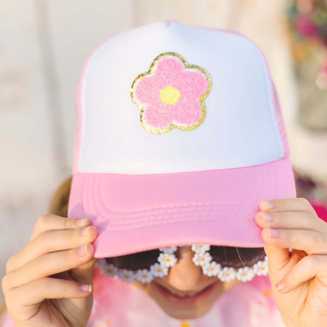 Daisy Patch Trucker Hat - Pink/White